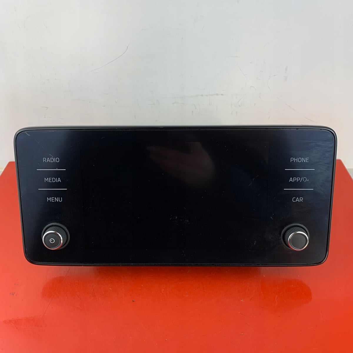 Skoda KAMIQ Radio Nawigacja Wyświetlacz 654035869B