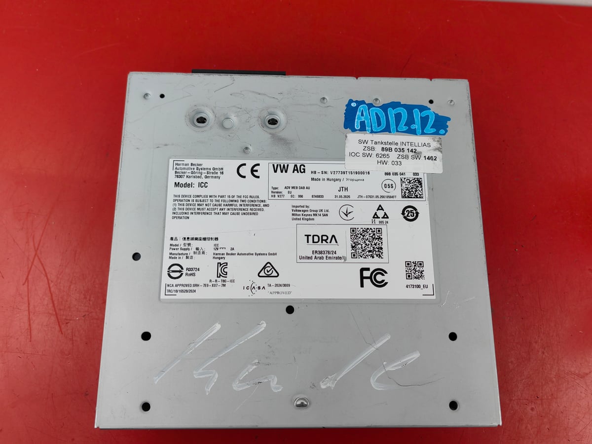 Audi stacja multimedialna ADV MEB DAB AU 89B035142 (AD12.12)