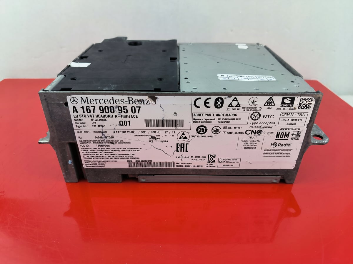 Mercedes-Benz OE A1679009507