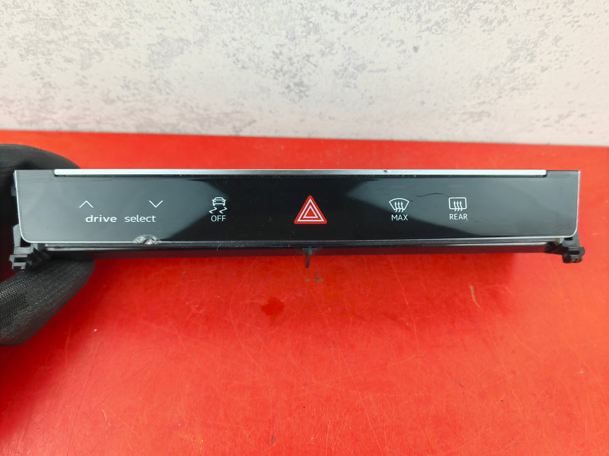 Audi Q8 Panel przycisków dotykowych 4N0925301B ID 2608043