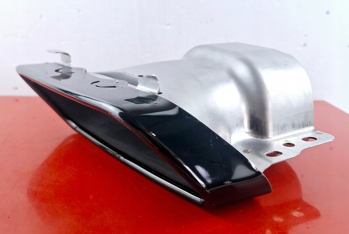 Mercedes-Benz W176 Końcówka rury wydechowej Prawa A1764900227