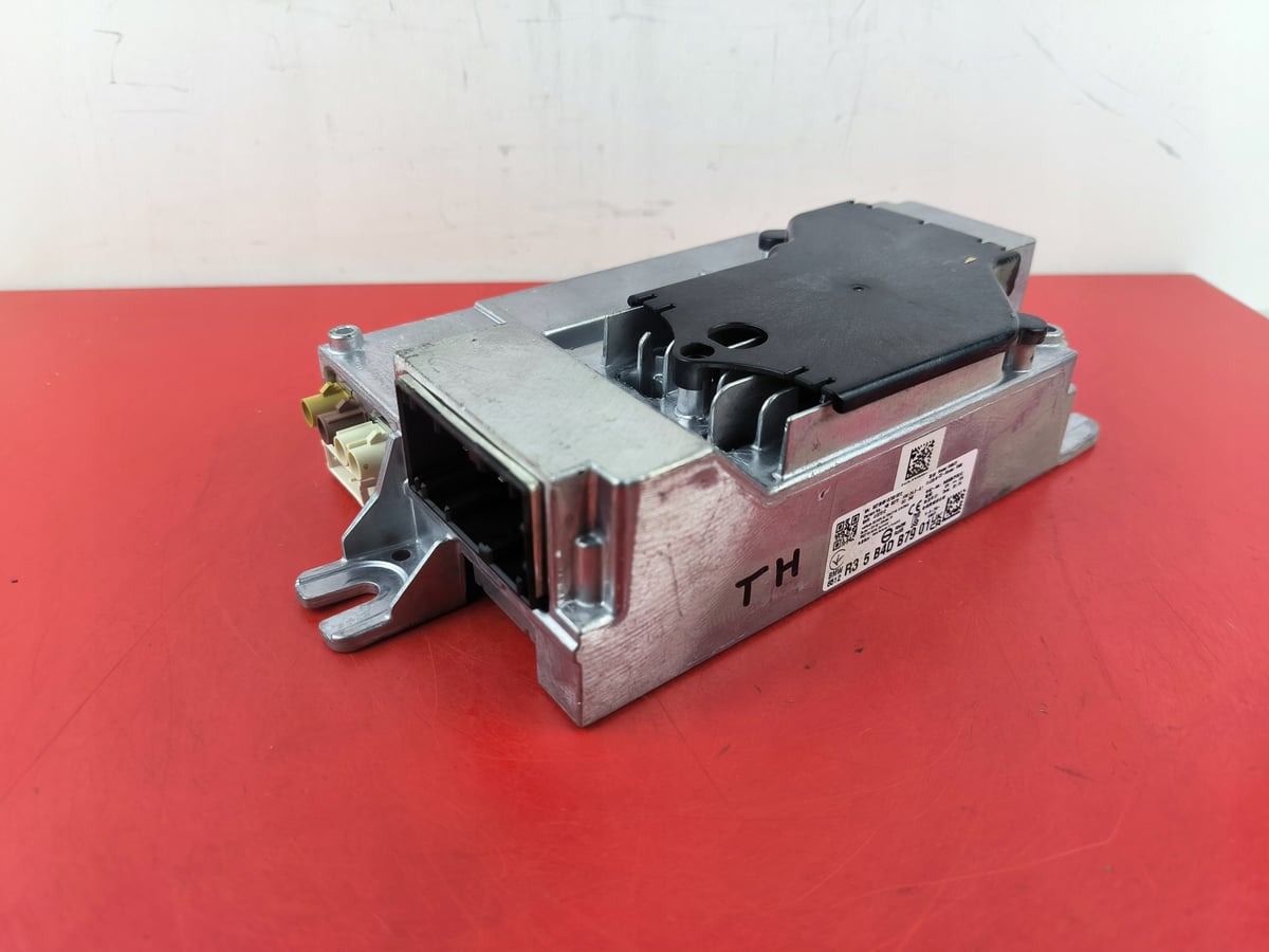 BMW G20 G21 Wzmacniacz audio RAM21 HARMAN BECKER 5B4DB79