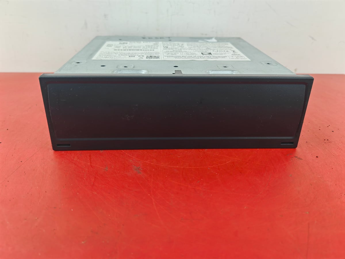 Volkswagen GOLF VIII Radio, Czytnik nawigacij 5H0035820K uszkodzony