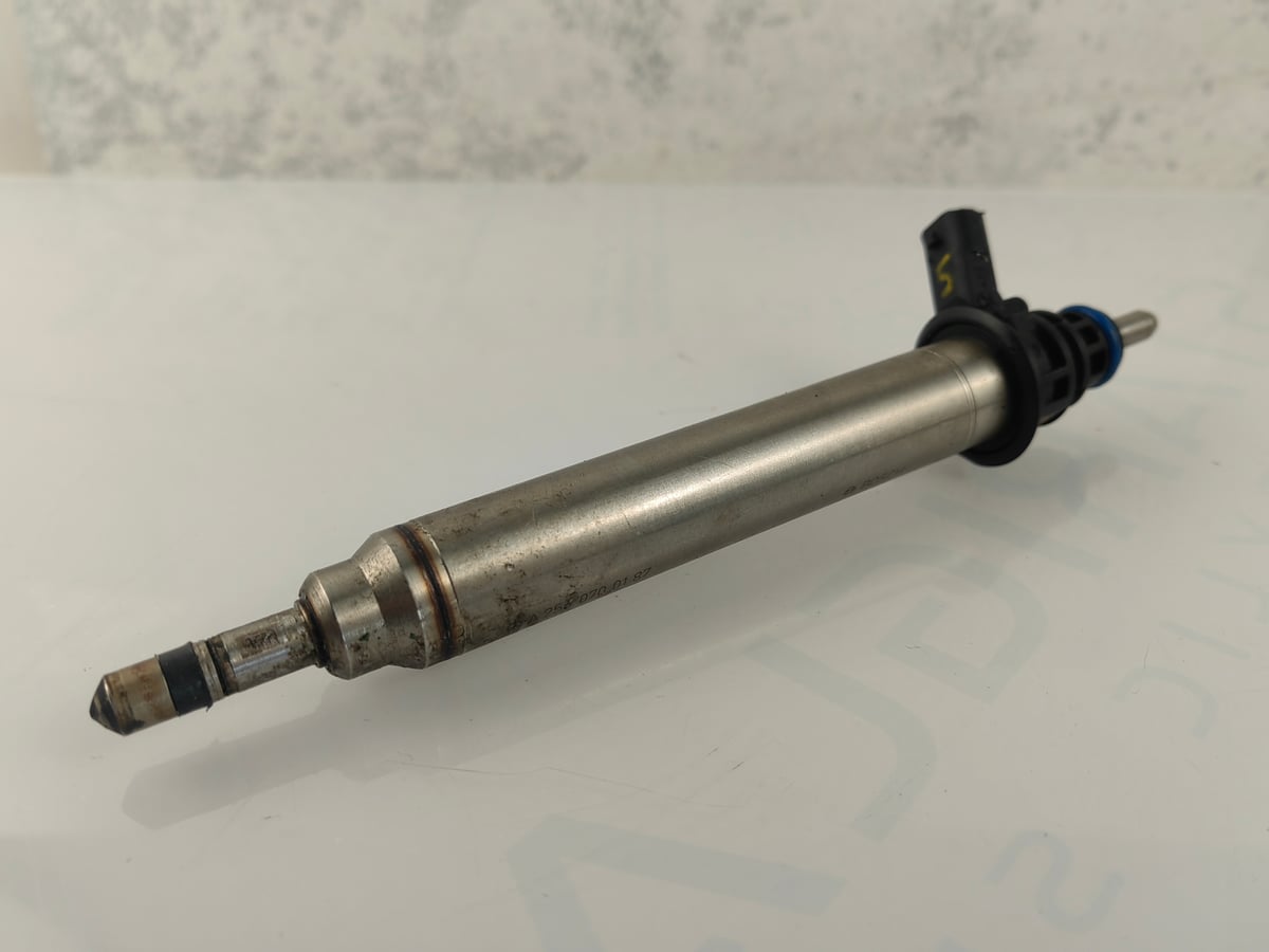 Mercedes-Benz OE Wtrysk / Wtryskiwacz paliwa A2560700187 0261500397 (5)