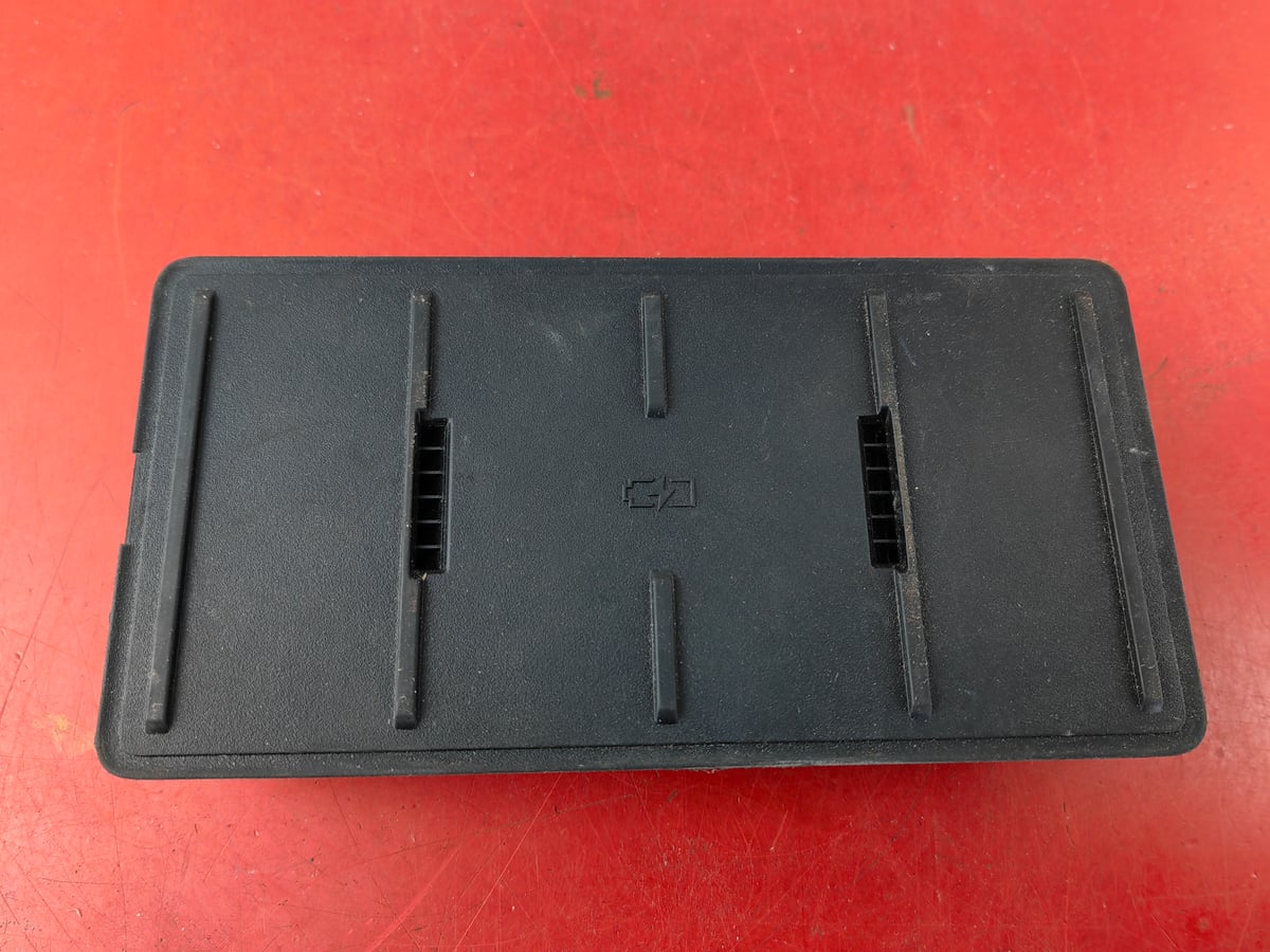 Audi A4 Ładowarka indukcyjna 85E035507 (13)