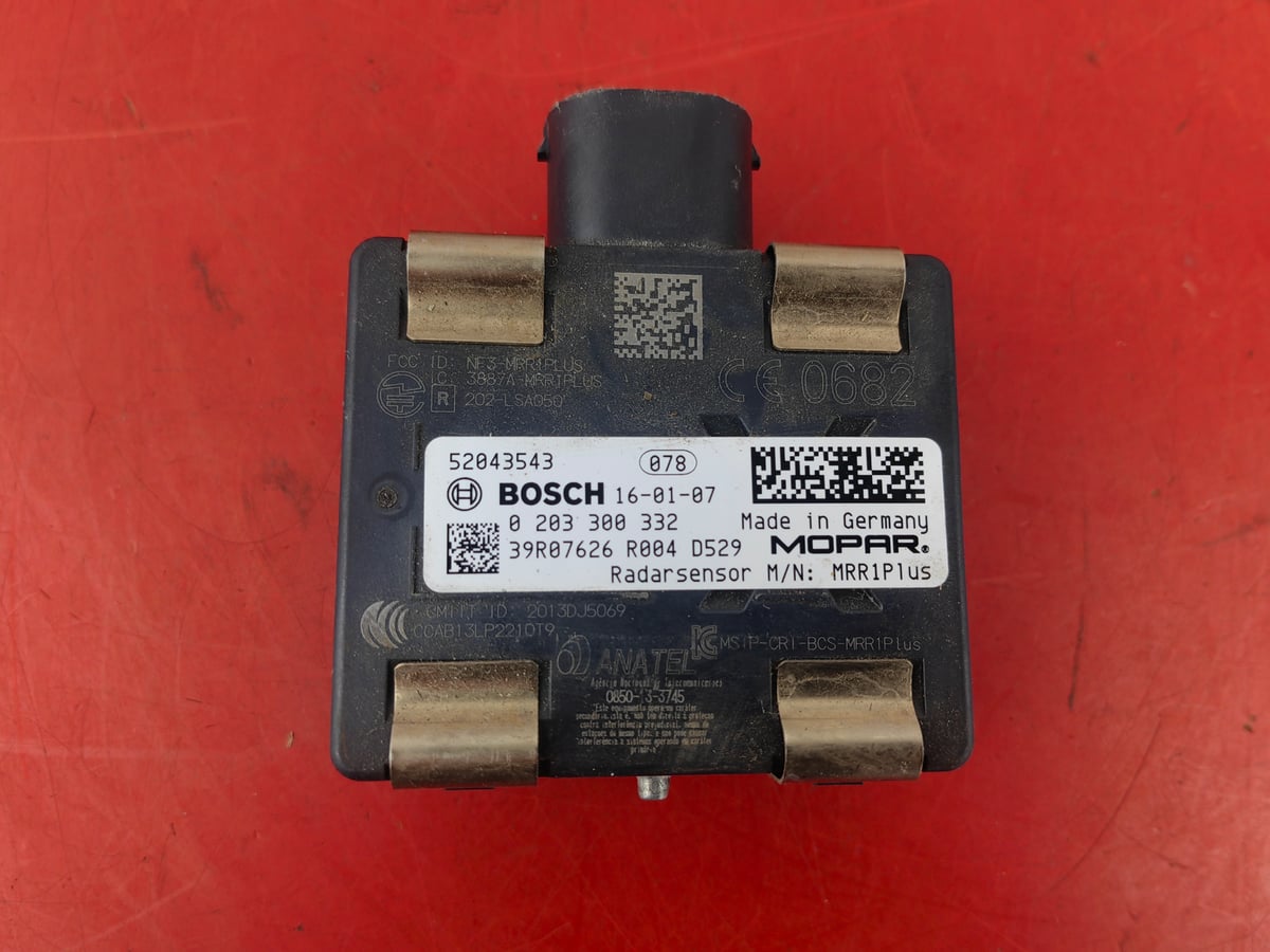 Fiat 500x radar aktywnego tempomatu 52043543