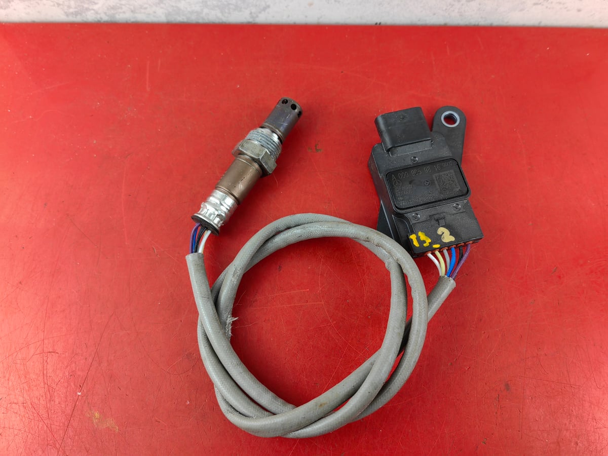 Mercedes-Benz W206 C-Class Czujnik SONDA LAMBDA NOX A0009059816 t3_2