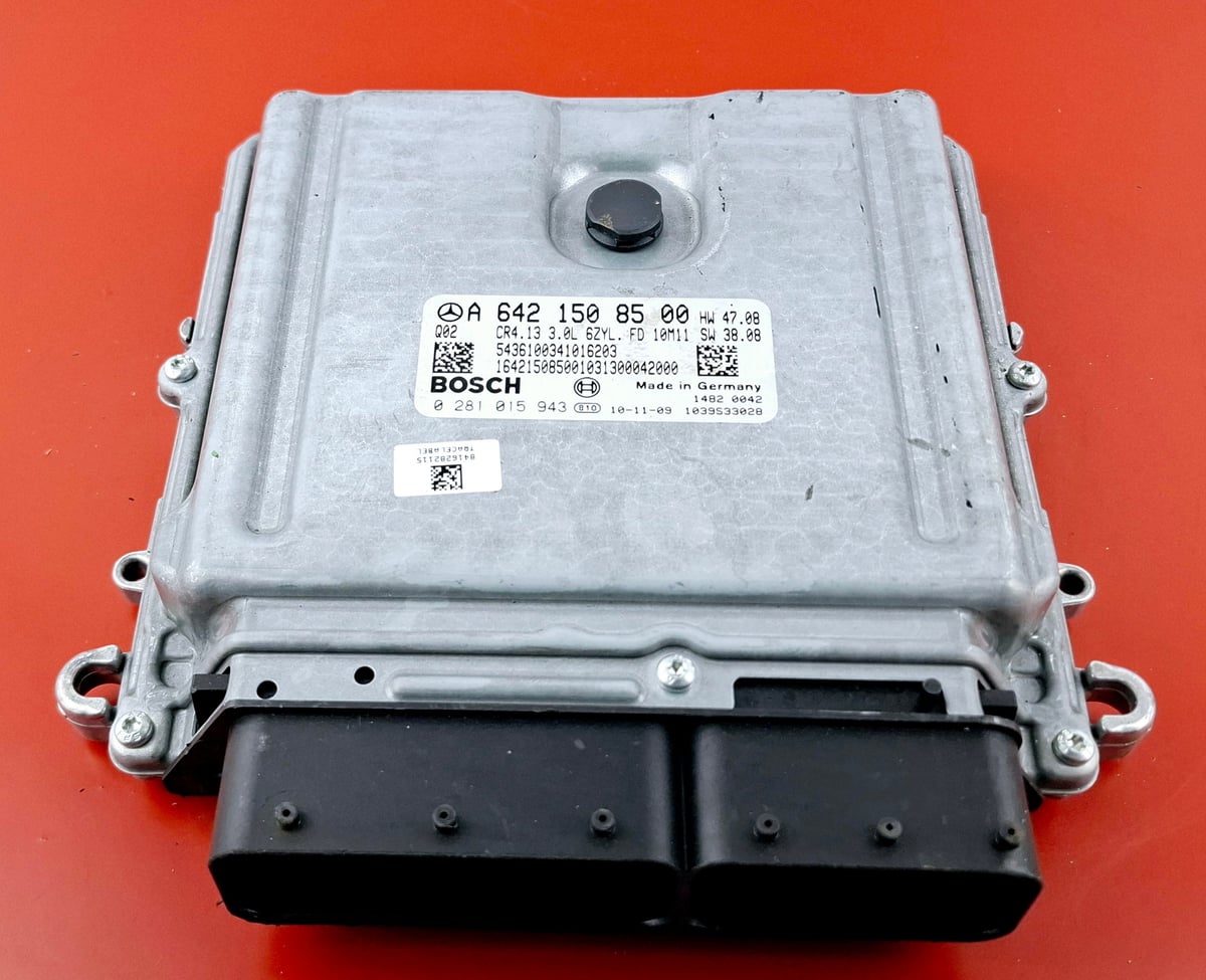 Mercedes-Benz OE Sterownik silnika ECU A6421508500 Nowy