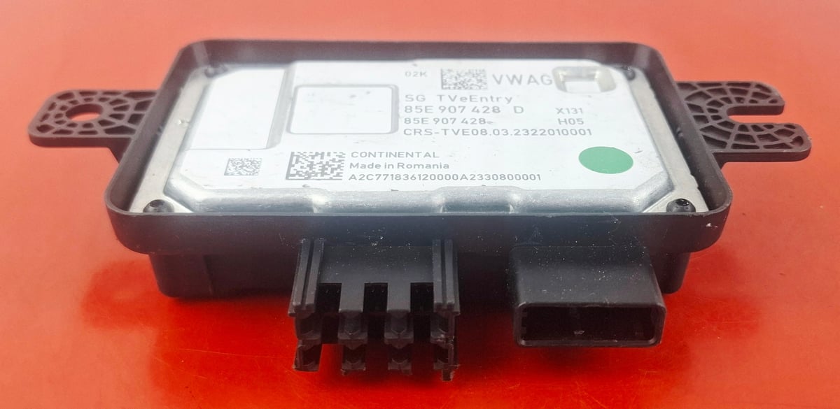 Volkswagen Tiguan Moduł sterujący układem kamer 85E907428D
