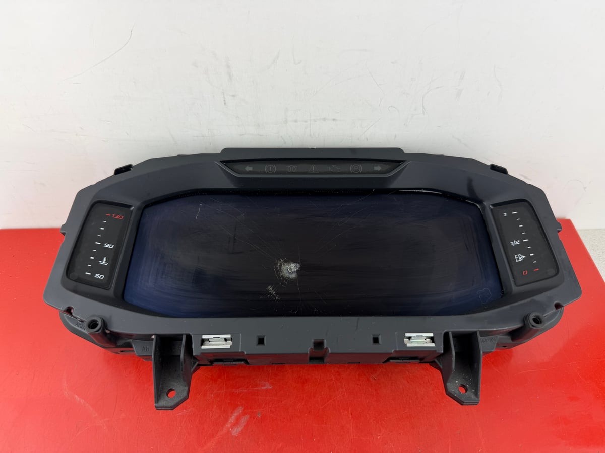 SEAT OE Licznik kilometrów KM 6F0920790A uszkodzona