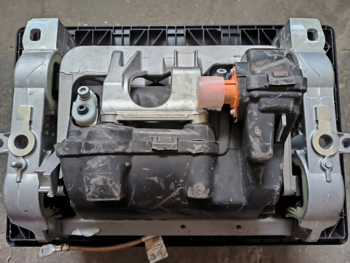 MERCEDES-BENZ POMPA KLIMATYZACJI A2978307002 A2978322400