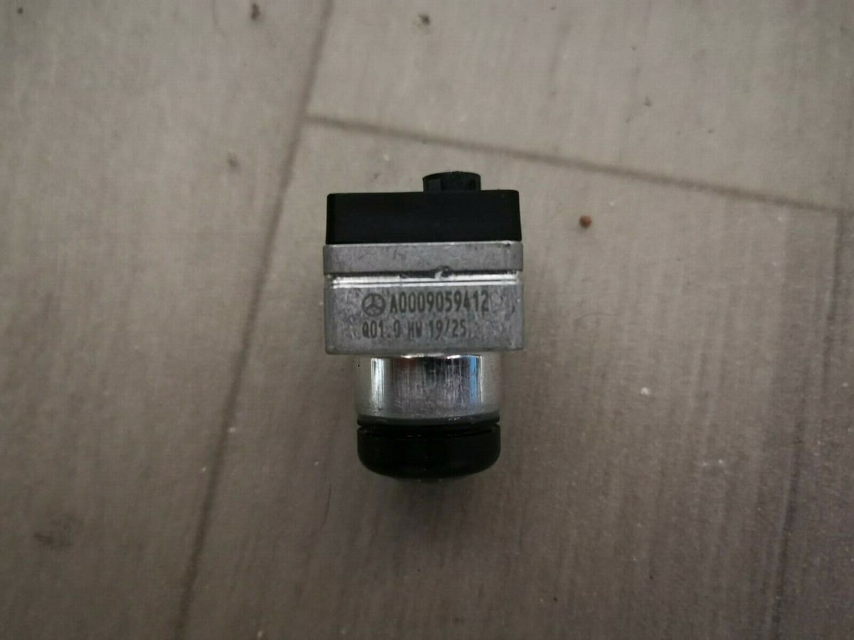 Kamera przód Mercedes-Benz A0009059412