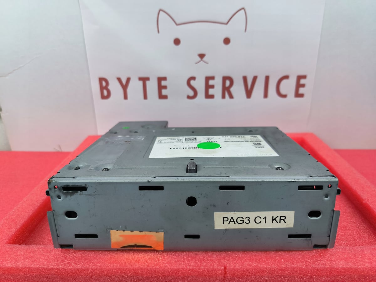 VW AG Porsche MULTIMEDIA CZYTNIK NAWIGACJA NAVI MIB3 TOP 9J1035877