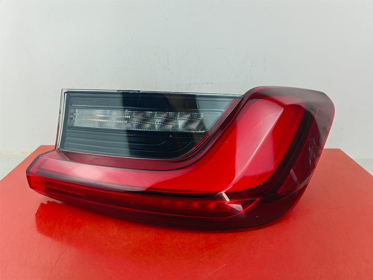 BMW G20 Lampa tylna Prawa ECE RHS H45A3BC6603