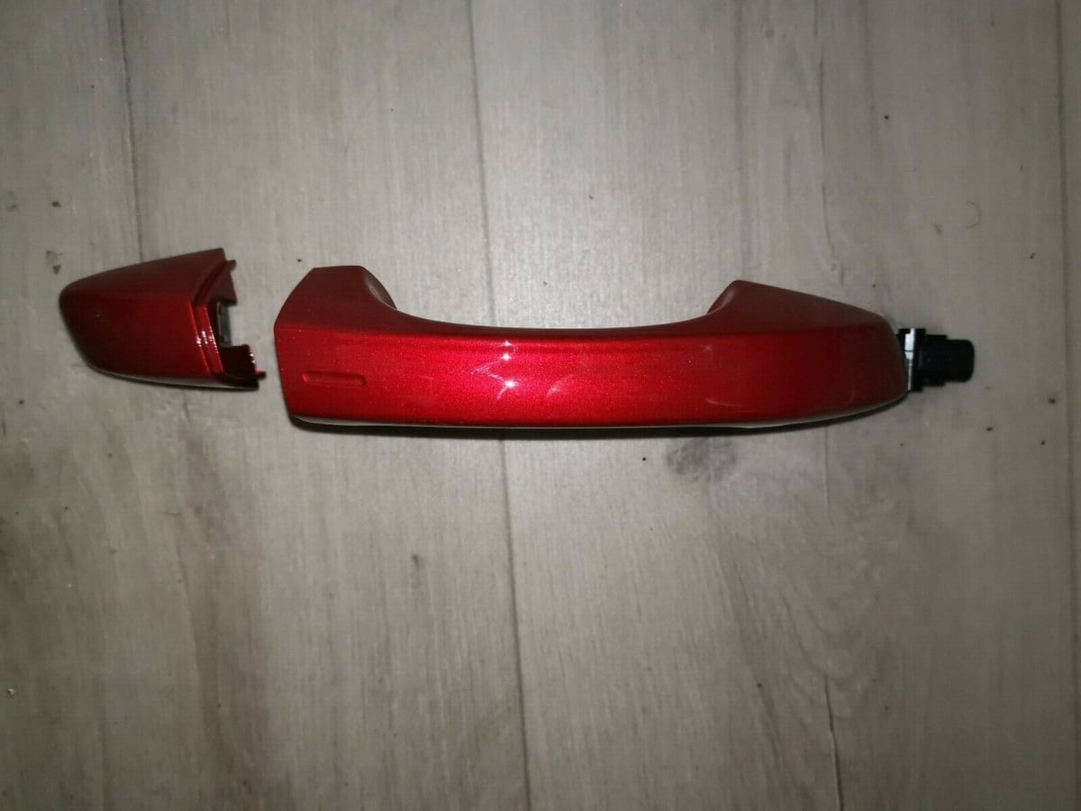 Volkswagen OE 5G0837206Q Czerwony