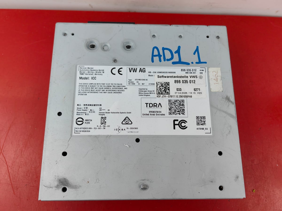Audi stacja multimedialna STD MEB DAB AU 89B035012 (AD1.1)