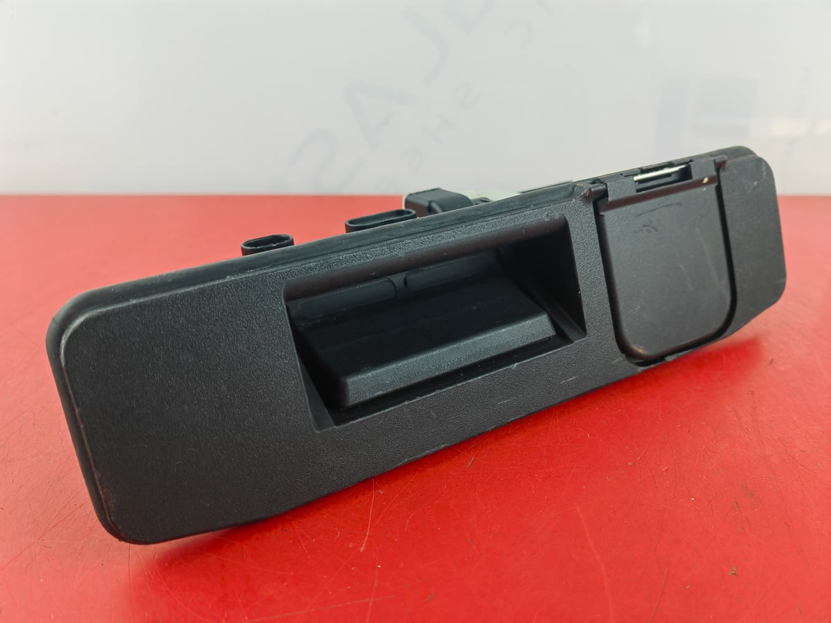 Mercedes-Benz W247 Klamka + Kamera tylnej klapy bagażnika A0997502400 t3