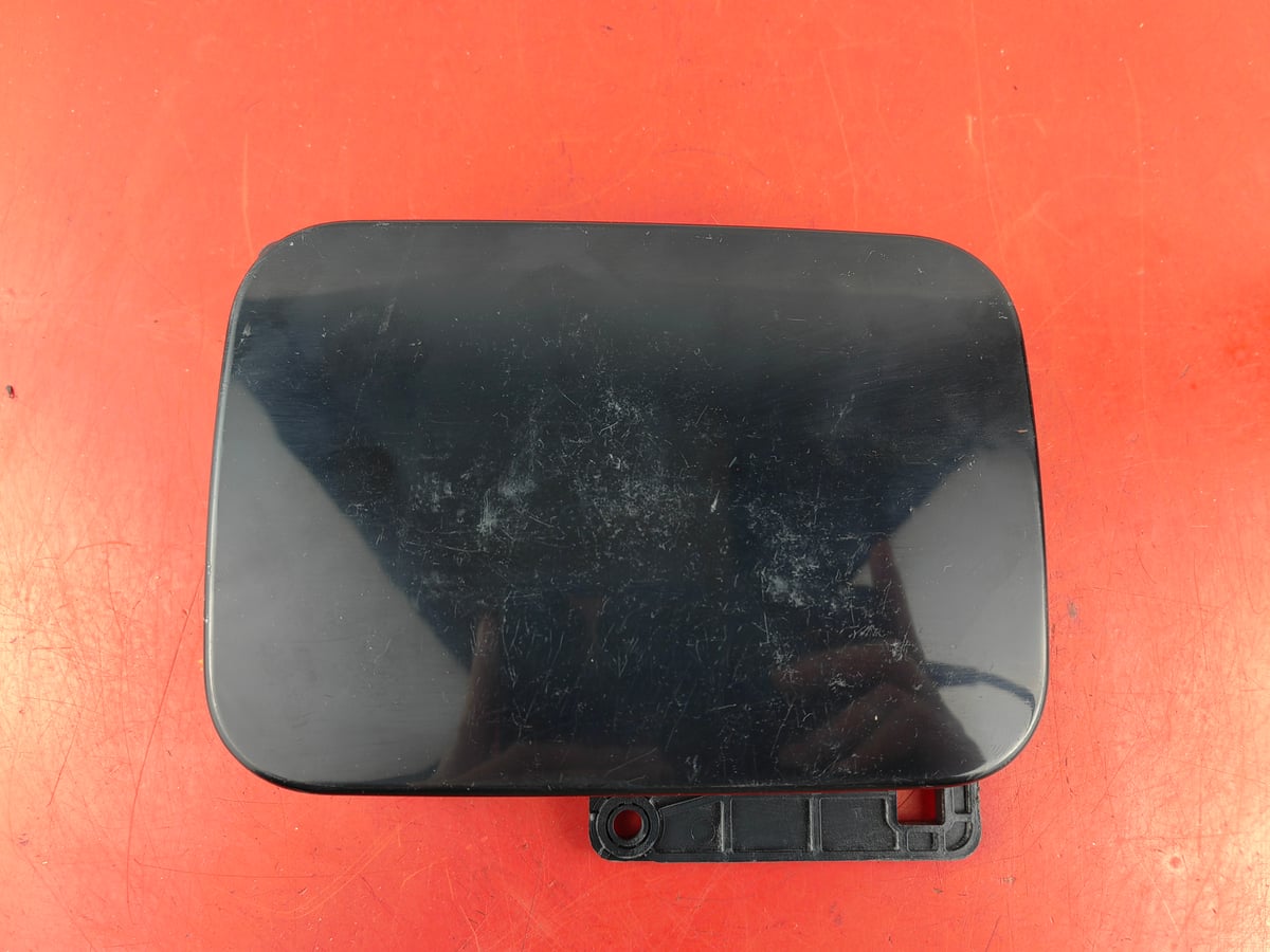 Audi A6 Czujnik distronic 85E907572B (3)