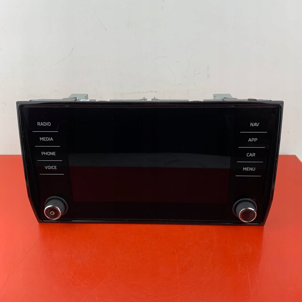 SKODA Karoq Kodiaq Monitor / wyświetlacz /ekran 565919605B Nie działa dotyk